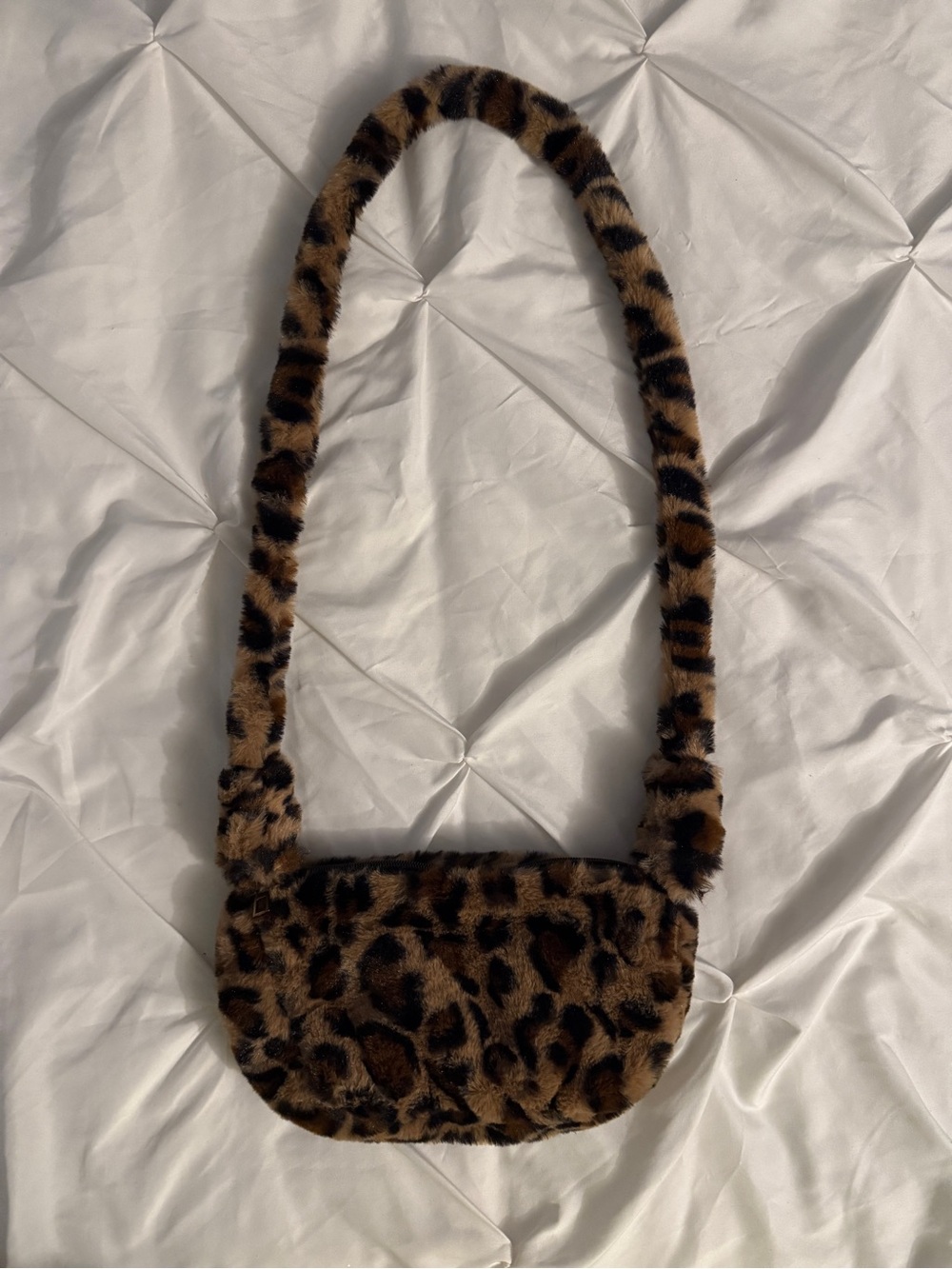 Cheetah leopard animal print fuzzy bag on the shoulder Crossbody purse faux fur